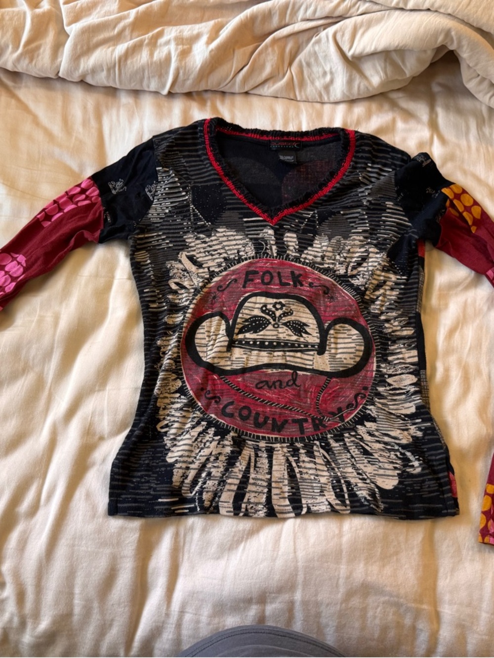 Custo Barcelona Black & Red Graphic V-Neck Long Sleeve Top